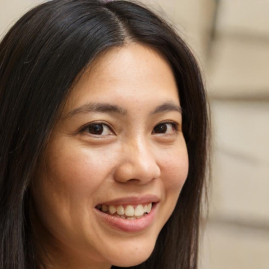 Directora Financiera María González